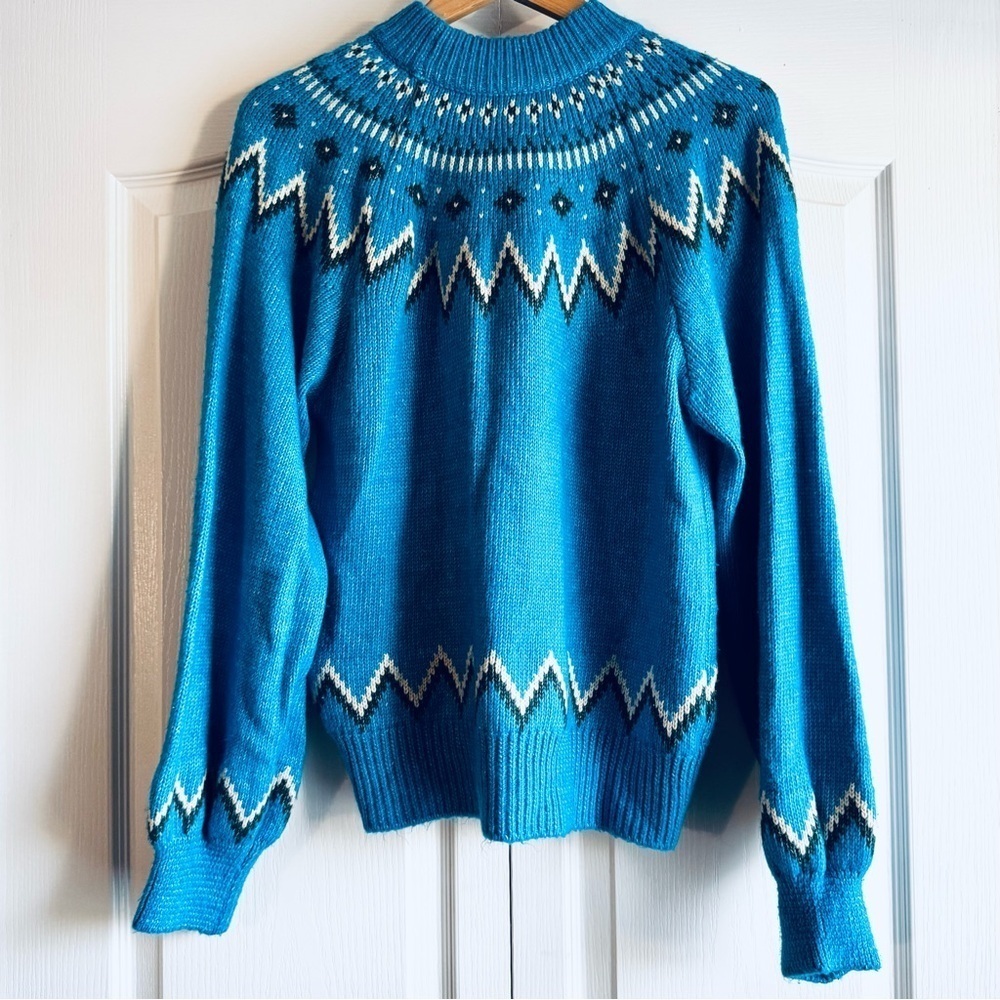 Who What Wear Fair Aisle Sweater - Picture 6 of 8
